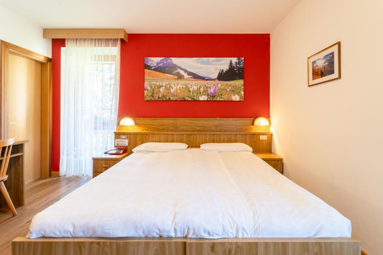 Berg Hotel Latemar Spitze Віго-ді-Фасса Екстер'єр фото