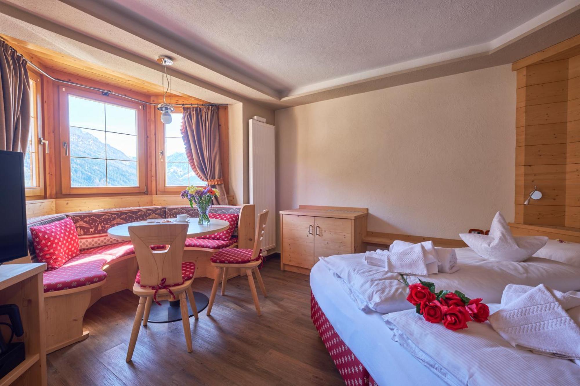 Berg Hotel Latemar Spitze Віго-ді-Фасса Екстер'єр фото