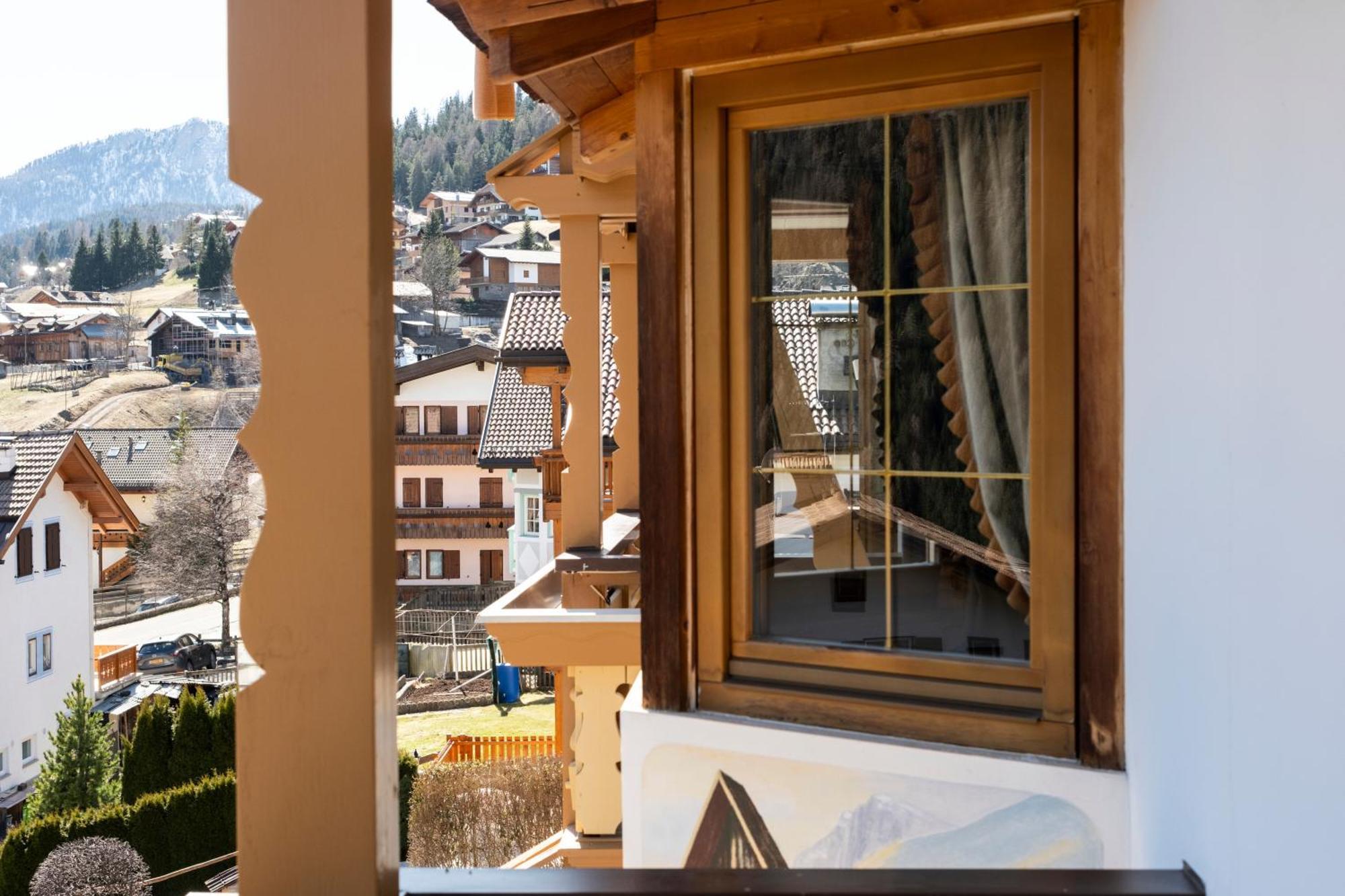 Berg Hotel Latemar Spitze Віго-ді-Фасса Екстер'єр фото